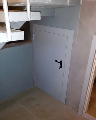 Небольшой люк ei-60 Небольшой люк ei-60